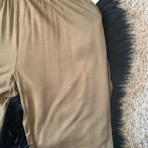 Forever 21 Olive Green Joggers Size Medium - Picture 11 of 13